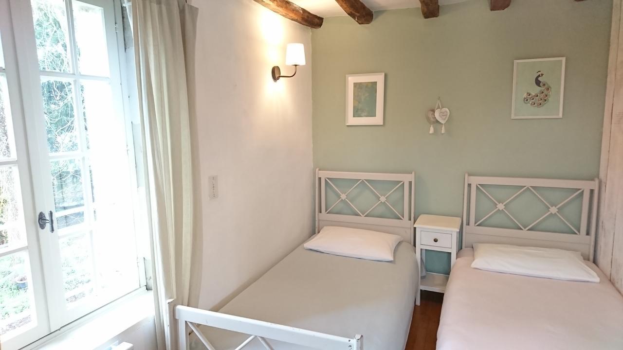 Monts-sur-Guesnes L'Olivier 빌라 객실 사진