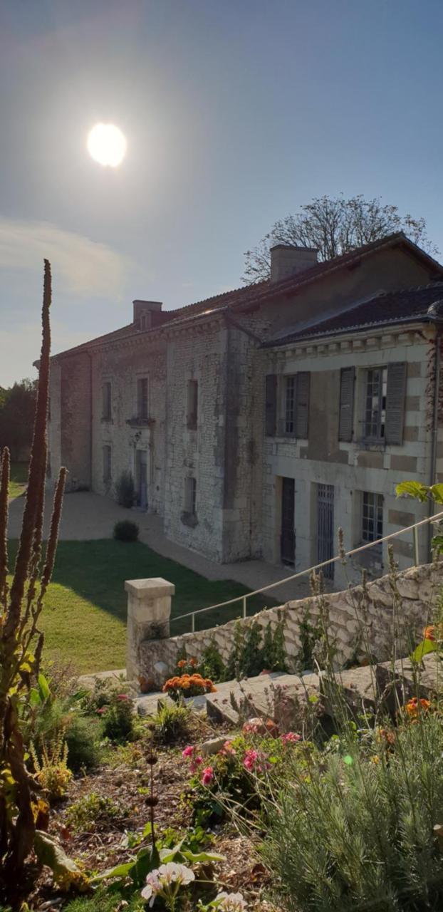 Monts-sur-Guesnes L'Olivier 빌라 외부 사진